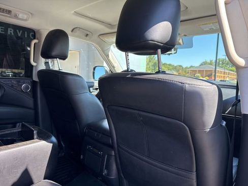 Used 2021 INFINITI QX80 Luxe image 31