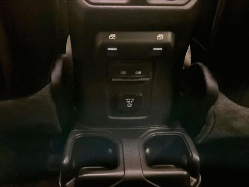 Used 2021 Jeep Gladiator Overland w/ Popular Equipment Package image 33