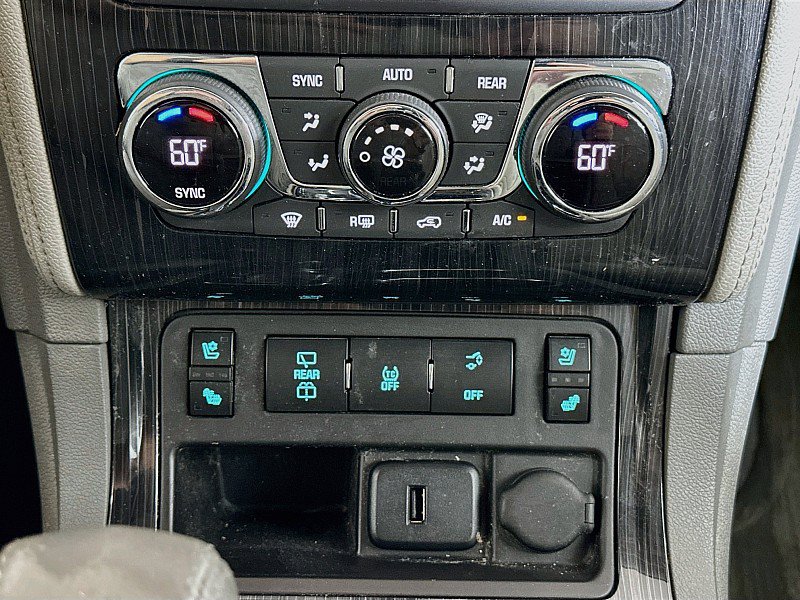 Used 2017 Chevrolet Traverse Premier FWD image 18