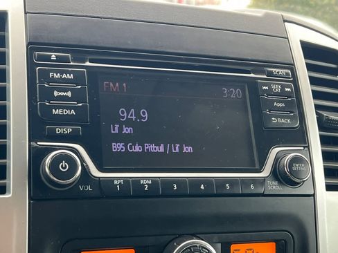 Used 2016 Nissan Frontier SV image 20