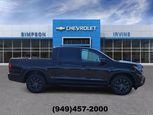 Used 2024 Honda Ridgeline Sport image 9