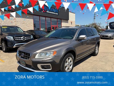 Used 2010 Volvo XC70 3.2 AWD/4WD image 1