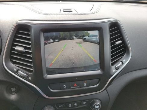 Used 2021 Jeep Cherokee Latitude Lux 80th Anniv w/ Quick Order Package 26U 80TH AWD/4WD image 10
