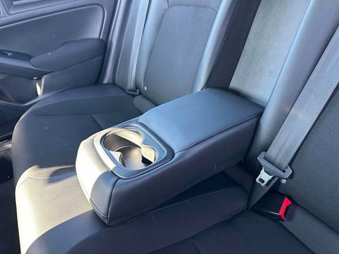 Used 2025 Honda Civic Sport image 21