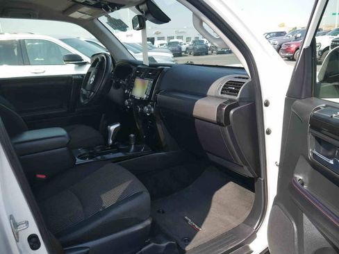 Used 2024 Toyota 4Runner TRD Off-Road image 29