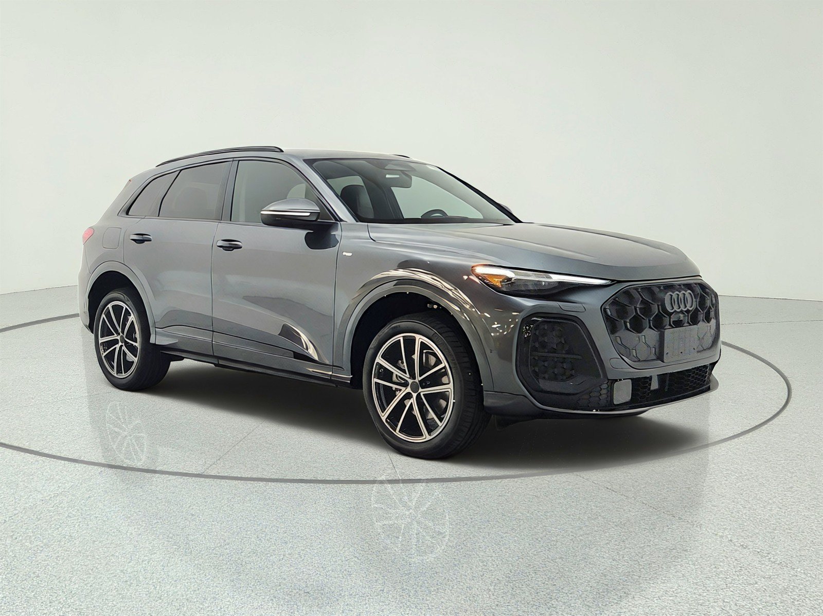 New 2026 Audi Q5 Premium Plus AWD/4WD image 3