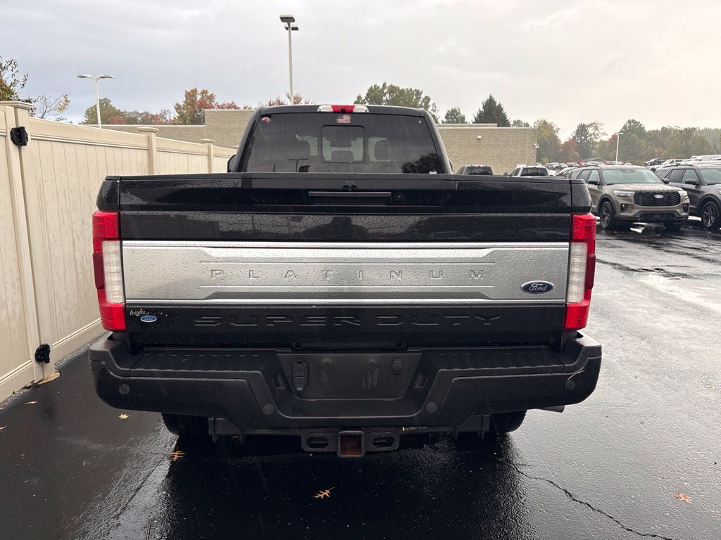 Used 2019 Ford F350 Platinum w/ Platinum Ultimate Package AWD/4WD image 4