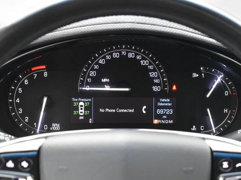 Used 2019 Cadillac XTS Luxury w/ Driver Awareness Package FWD image 17