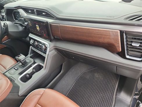 Used 2023 GMC Sierra 1500 Denali Ultimate image 29