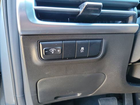 Used 2025 Hyundai Tucson SE image 20