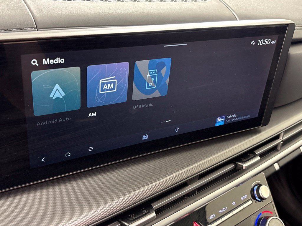 Used 2025 Hyundai Santa Fe SEL FWD image 40