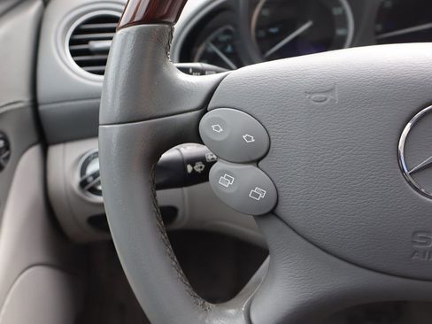 Used 2003 Mercedes-Benz SL 500 image 22