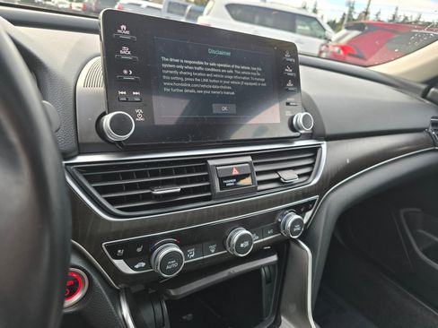 Used 2020 Honda Accord Touring image 30