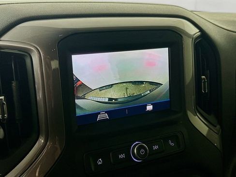 Used 2023 Chevrolet Silverado 2500 Custom w/ Custom Value Package image 14