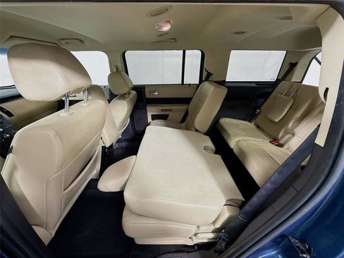 Used 2018 Ford Flex SEL w/ Equipment Group 202A FWD image 18