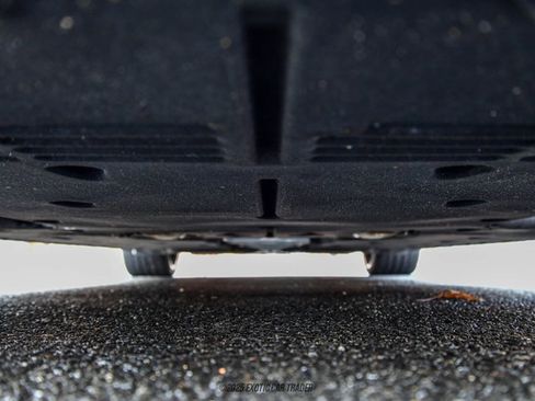 Used 2024 Bentley Flying Spur W12 image 67