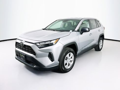 Used 2024 Toyota RAV4 LE image 3