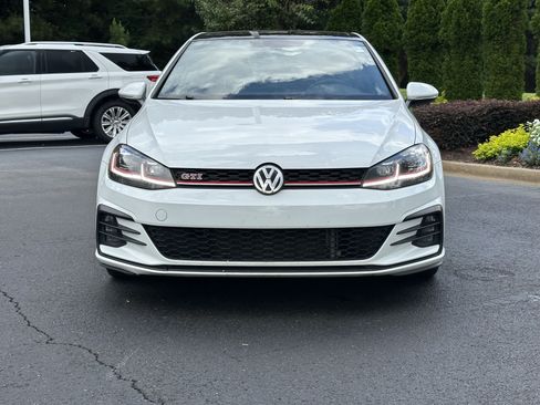 Used 2020 Volkswagen GTI SE FWD image 3