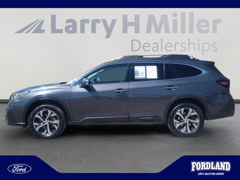 Used 2022 Subaru Outback Touring XT AWD/4WD image 2