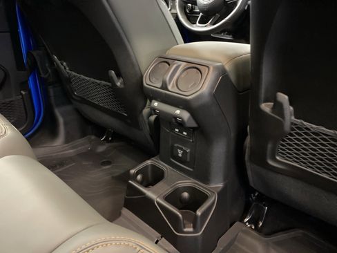 Certified 2024 Jeep Gladiator Mojave image 41