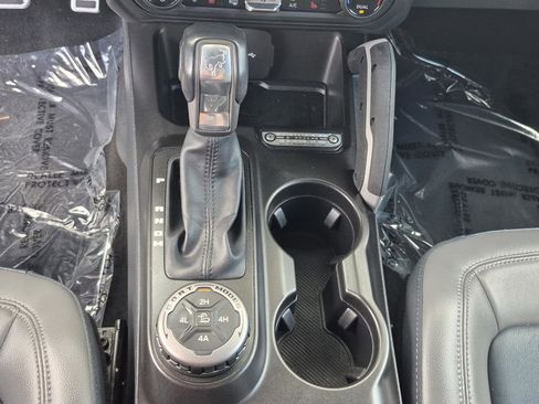 Used 2022 Ford Bronco Outer Banks AWD/4WD image 29