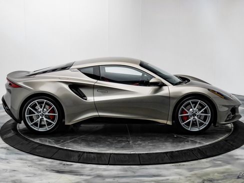New 2026 Lotus Emira SE image 20