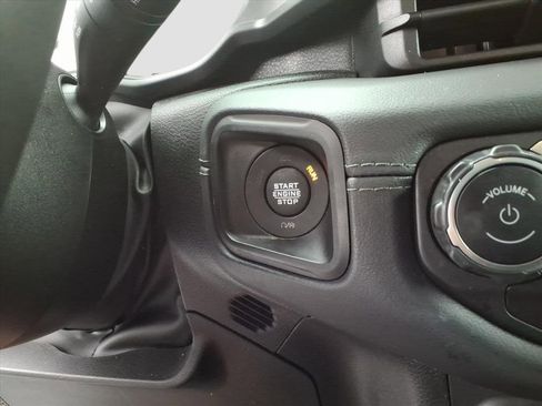 Used 2024 Jeep Wrangler Unlimited Rubicon 4xe image 40