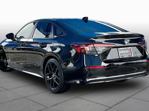 Used 2025 Honda Civic Sport image 12