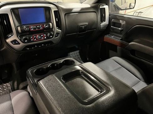 Used 2016 GMC Sierra 1500 SLE w/ SLE Value Package AWD/4WD image 18