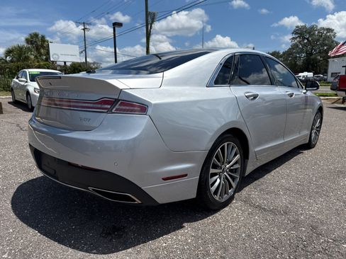 Used 2018 Lincoln MKZ Premiere image 6