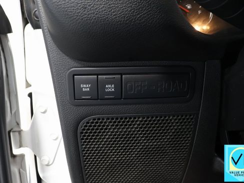 Used 2016 Jeep Wrangler Unlimited Rubicon w/ Max Tow Package image 18