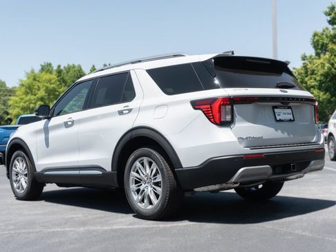 New 2026 Ford Explorer Platinum RWD image 6