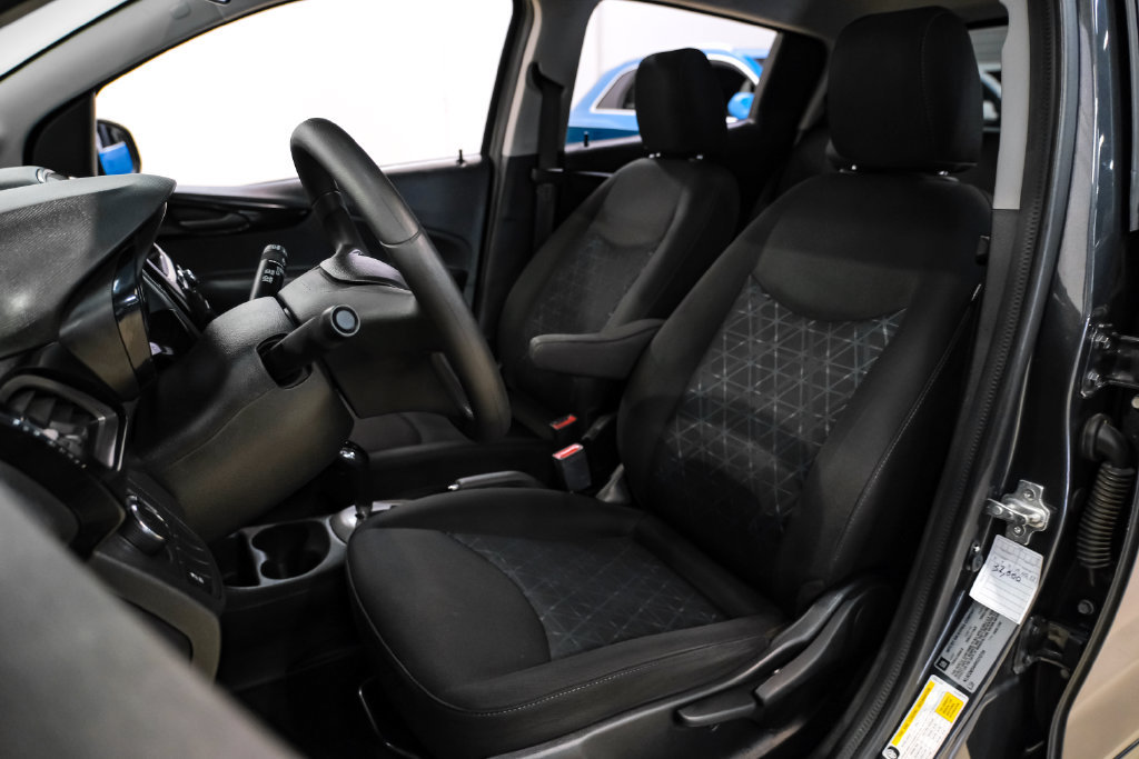 Used 2022 Chevrolet Spark LT FWD image 31