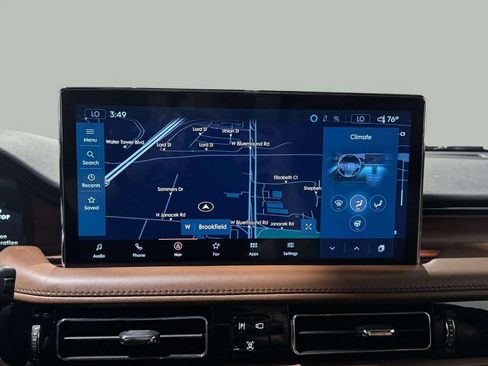 Certified 2022 Lincoln Nautilus Reserve w/ Class II Trailer Tow Package AWD/4WD image 7