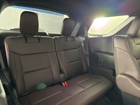 New 2026 Ford Explorer Platinum image 25