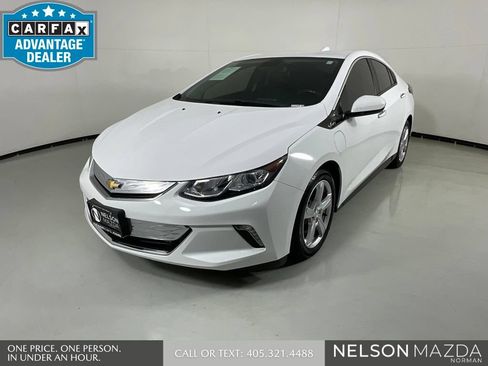 Used 2018 Chevrolet Volt LT w/ Comfort Package FWD image 1