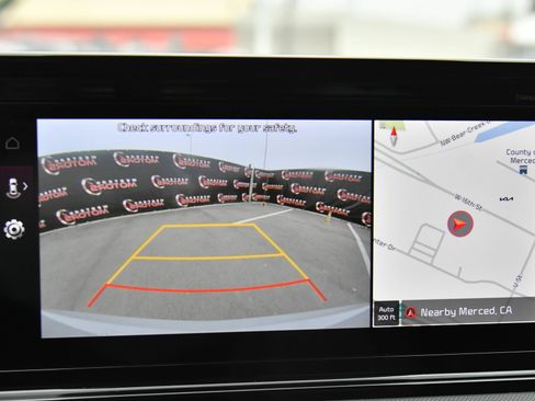 Used 2024 Kia K5 GT-Line w/ GT-Line Premium Package image 19