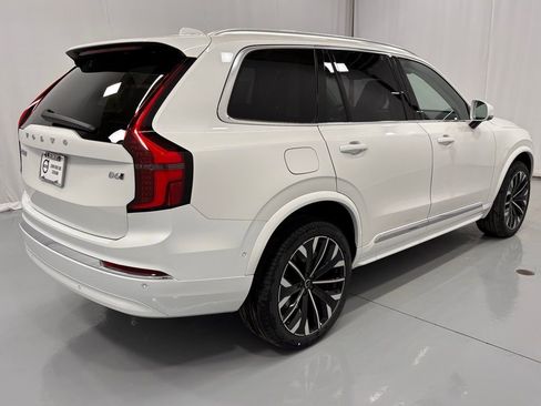 New 2026 Volvo XC90 B6 Ultra AWD/4WD image 6