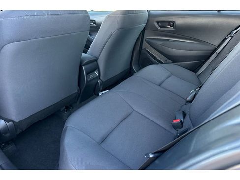 Used 2023 Toyota Corolla LE image 14