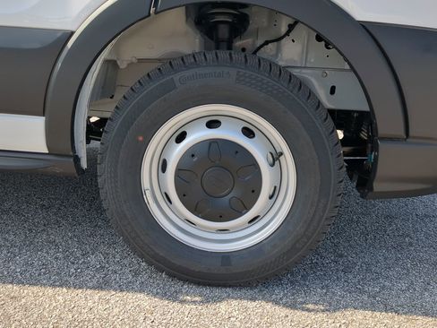 New 2026 Ford Transit 250 XL RWD image 9