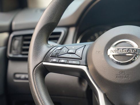 Used 2021 Nissan Rogue Sport S FWD image 31