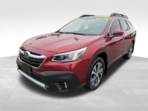 Certified 2022 Subaru Outback Limited w/ Tech Package 2 AWD/4WD image 3