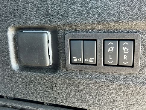 New 2026 Chevrolet Suburban RST w/ RST Capability Package image 13