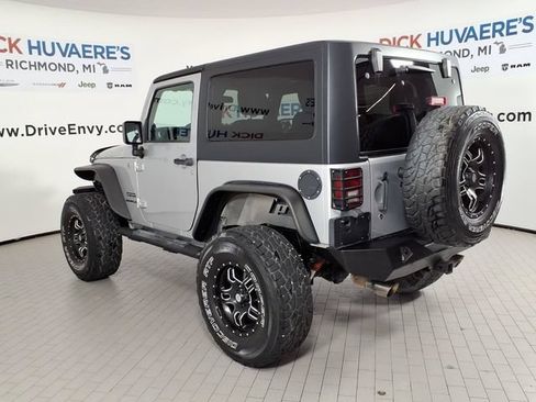 Used 2012 Jeep Wrangler Sport AWD/4WD image 8