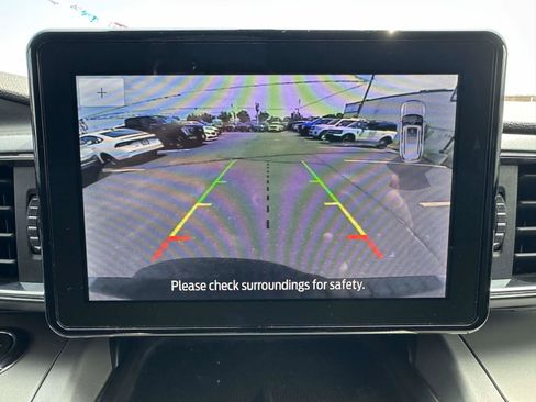 Used 2023 Ford Explorer XLT w/ Equipment Group 202A AWD/4WD image 23