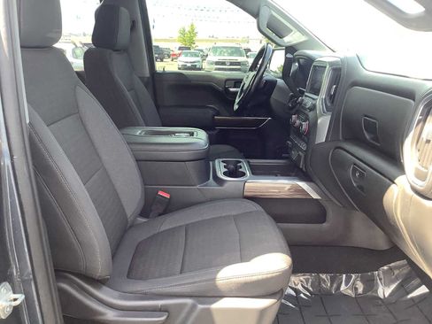Used 2021 Chevrolet Silverado 1500 LT Trail Boss w/ Convenience Package II AWD/4WD image 15