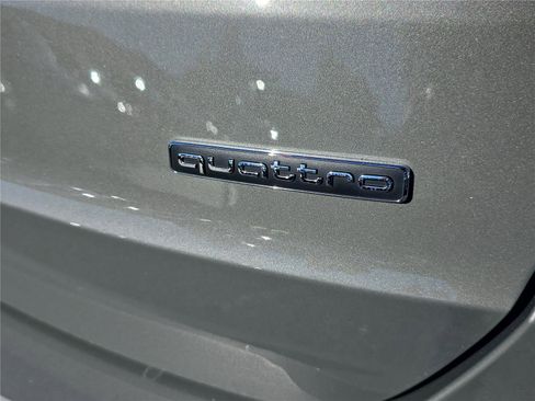 Used 2023 Audi Q3 2.0T Premium Plus w/ Premium Plus Package image 5