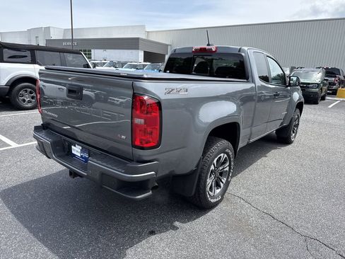 Used 2022 Chevrolet Colorado Z71 AWD/4WD image 7