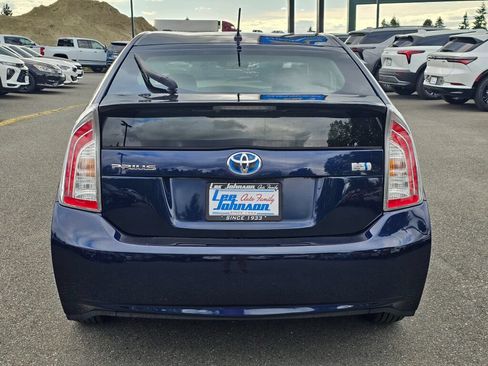 Used 2013 Toyota Prius Two FWD image 6