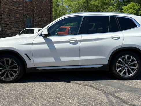Used 2019 BMW X3 xDrive30i w/ Premium Package AWD/4WD image 5